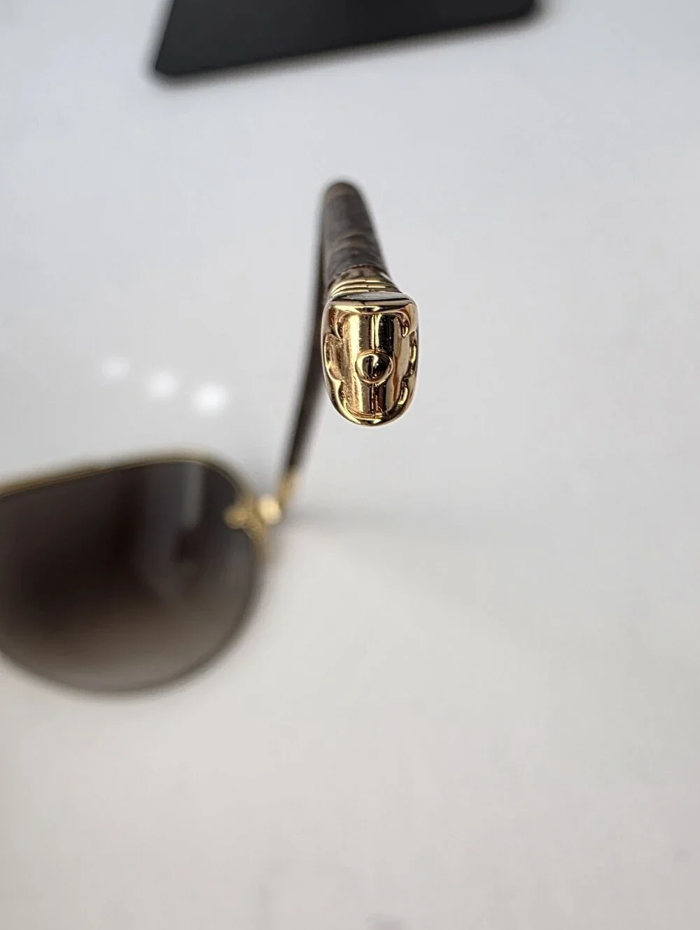 Louis Vuitton Monogram Petite Viola Pilote Aviator Sunglasses